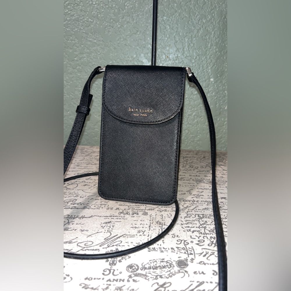 Kate Spade New York Cameron Saffiano North South Flap Phone Crossbody Black